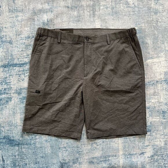 NWT! Greg Norman Performance Fabric Cargo Shorts Size 38 - Picture 1 of 8